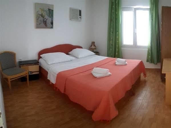 Guest house Dada 3*